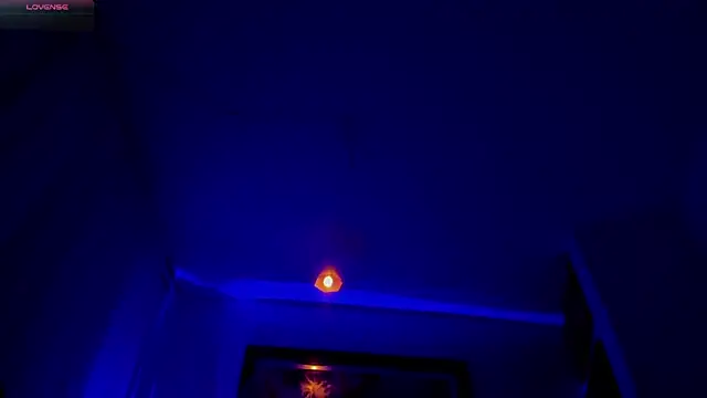 Scarlett 811 online show from 02.21.26