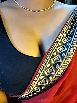 VR here 4U online show from 02.15.26