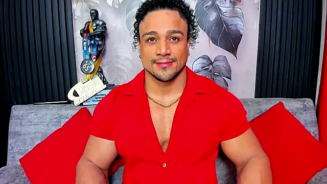 MikeEstevess online show from 12.14.25