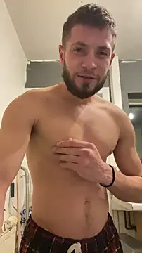 Snapshot of jimmyy_ chatting on 12.22.25 jimmyy online show from 12.22.25