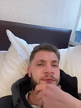 Snapshot of jimmyy_ chatting on 02.01.26 jimmyy online show from 02.01.26