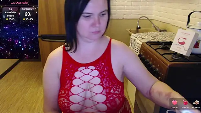 sweetpeash33 online show from 01.13.25