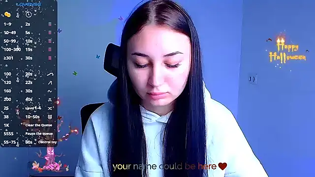 Snapshot of Jennifer_Blum chatting on 10.25.25 Jennifer Blum online show from 10.25.25