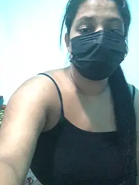 NOORA-GIRL online show from 01.01.25