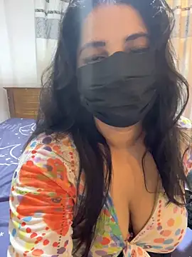 NOORA-GIRL online show from 04.12.26