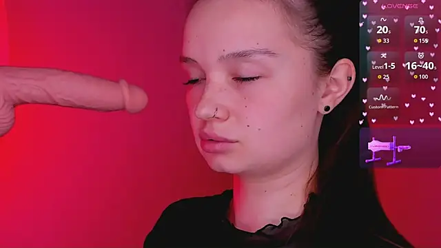 bitchpeace  online show from 04.16.26