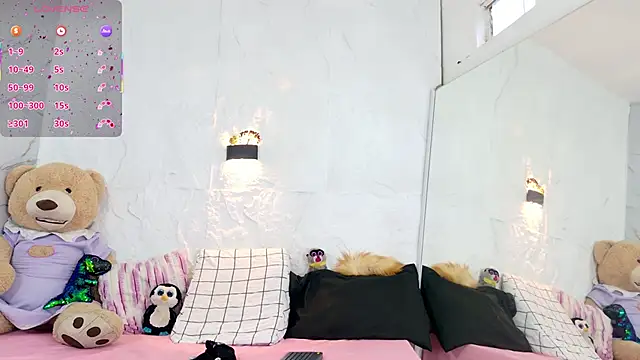 zorravioletta1 online show from 12.04.25