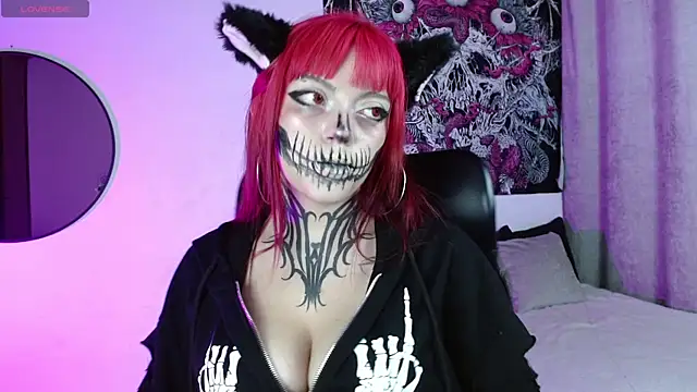 LilithMadness online show from 01.11.25