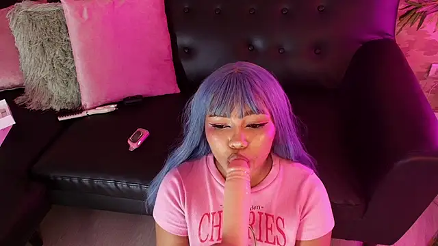 Snapshot of cherry_chel chatting on 01.24.25 cherry chel online show from 01.24.25