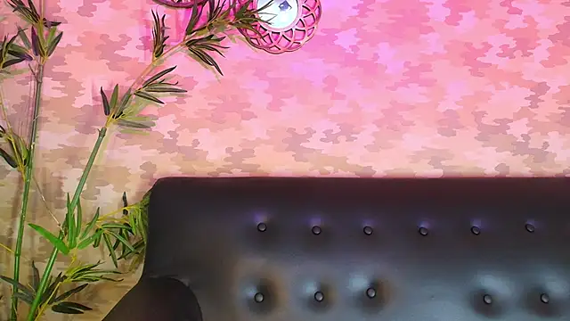 Snapshot of cherry_chel chatting on 02.07.25 cherry chel online show from 02.07.25