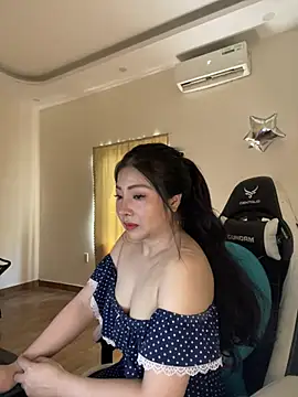 Snapshot of MiMi_0293 chatting on 06.24.26 MiMi 0293 online show from 06.24.26