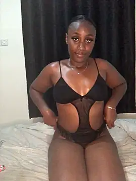 Lola kims online show from 02.12.25