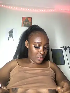 Lola kims online show from 10.10.25