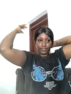 Snapshot of Lola_kims chatting on 03.25.26 Lola kims online show from 03.25.26