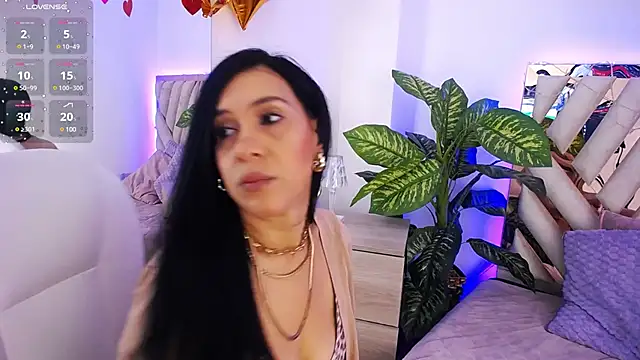 Snapshot of Camille_jhonson chatting on 03.19.25 Camille jhonson online show from 03.19.25