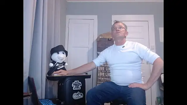 straightinyou online show from 02.09.25