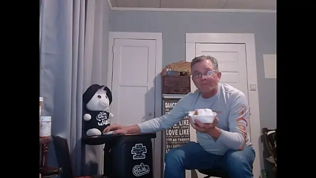 straightinyou online show from 02.10.25