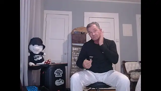 straightinyou online show from 02.12.25