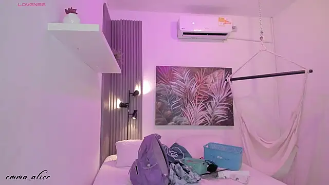 emma alice  online show from 09.17.25