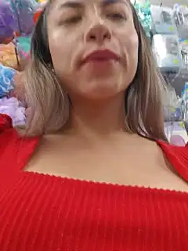 Snapshot of Karen_San_Miguel chatting on 03.02.25 Karen San Miguel online show from 03.02.25