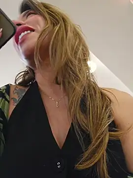 Karen San Miguel online show from 03.26.26