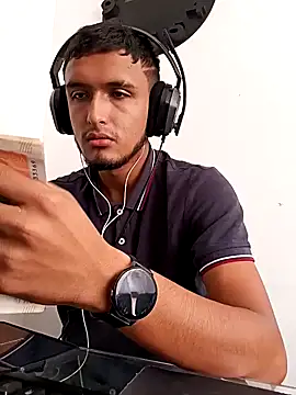 Snapshot of mosmar_20 chatting on 01.07.25 mosmar 20 online show from 01.07.25