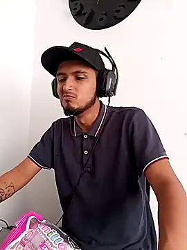 Snapshot of mosmar_20 chatting on 01.26.25 mosmar 20 online show from 01.26.25