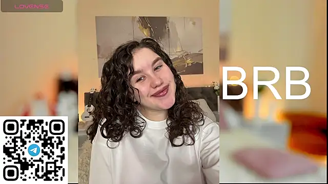 Ariella Sol online show from 02.06.25