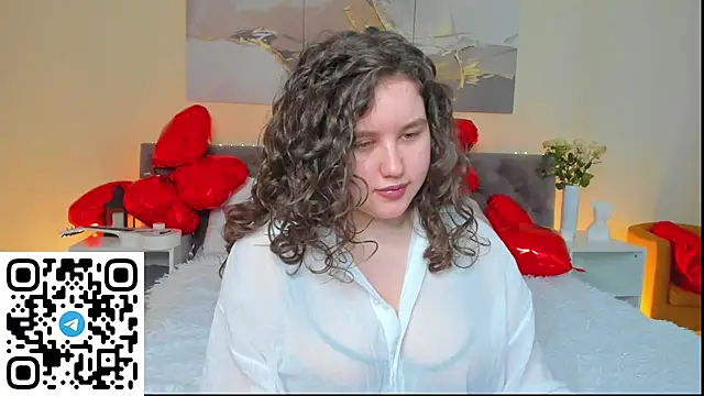 Ariella Sol online show from 02.13.25