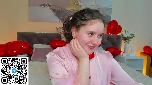 Ariella Sol online show from 02.14.25