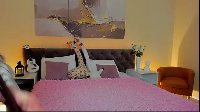 Ariella Sol online show from 03.14.25