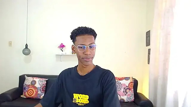 maiki18  online show from 01.24.25