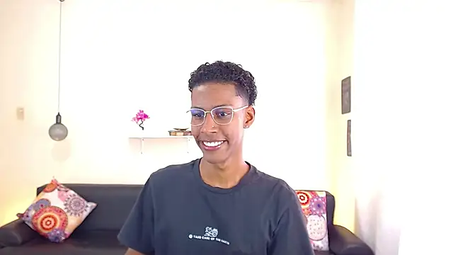 maiki18  online show from 02.27.25