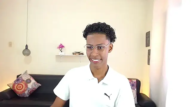 maiki18  online show from 03.04.25