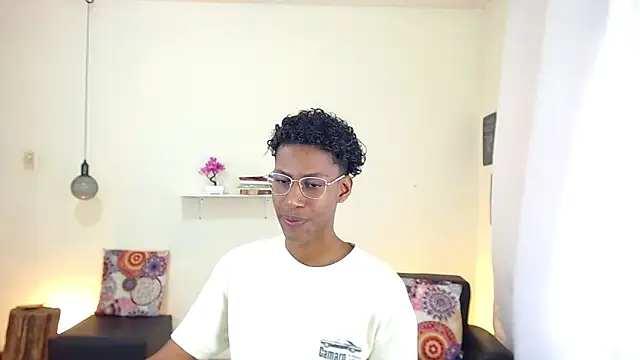 maiki18  online show from 03.14.25