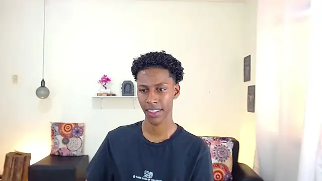 maiki18  online show from 03.20.25