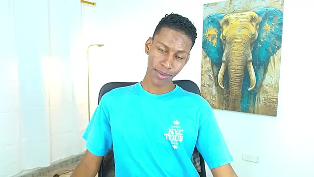 maiki18  online show from 09.18.25