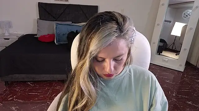 brandy sweet  online show from 01.17.26