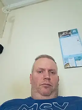 Snapshot of ShyBoy1982 chatting on 02.16.25 ShyBoy1982 online show from 02.16.25