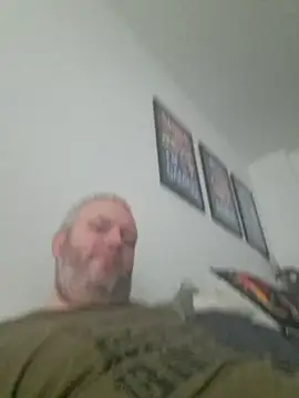 Snapshot of ShyBoy1982 chatting on 01.07.26 ShyBoy1982 online show from 01.07.26