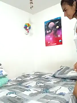 Leslly  online show from 01.08.25