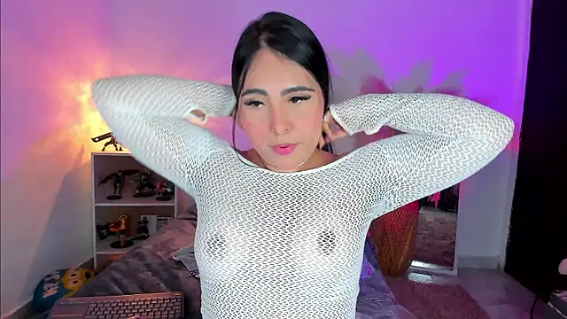 Snapshot of Sarahballiston_ chatting on 01.18.25 Sarahballiston online show from 01.18.25