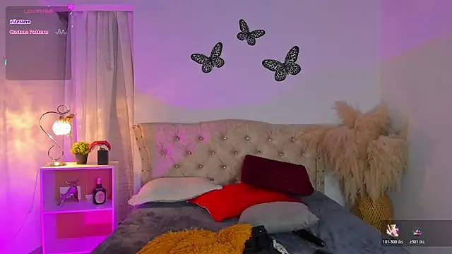 Snapshot of Sarahballiston_ chatting on 11.09.25 Sarahballiston online show from 11.09.25