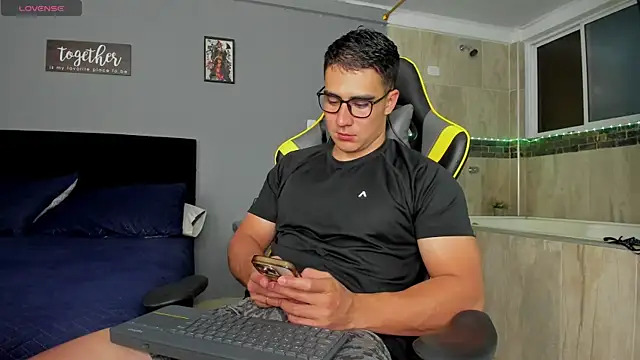 owengray2n online show from 02.28.25