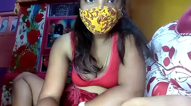 Snapshot of cutesoma2 chatting on 02.23.25 cutesoma2 online show from 02.23.25