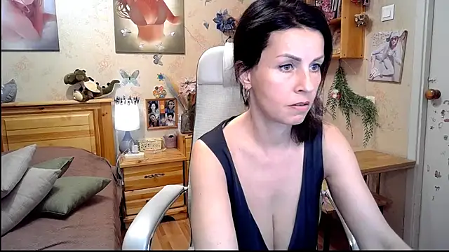 Snapshot of Kendra_Mom chatting on 05.25.26 Kendra Mom online show from 05.25.26