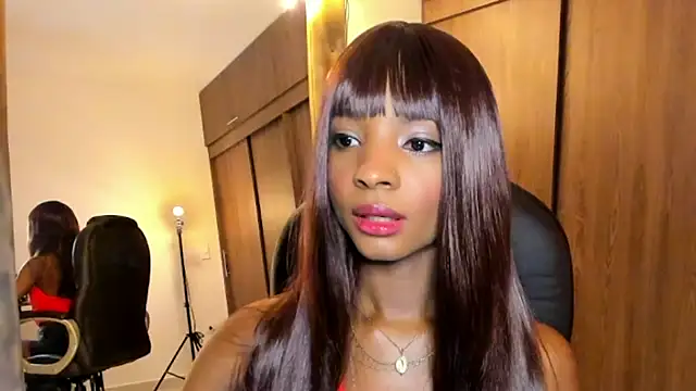 alikahouston4 online show from 03.19.25