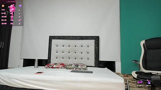 SelenaGmez online show from 01.18.25