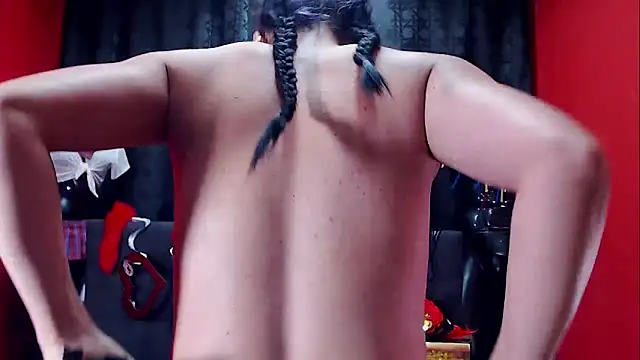 Hannamariana online show from 03.22.25