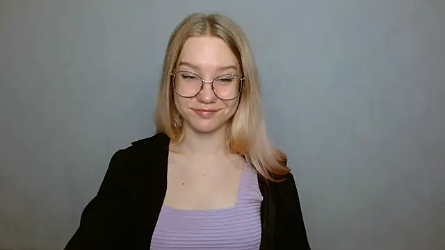 cindi hot online show from 01.26.25